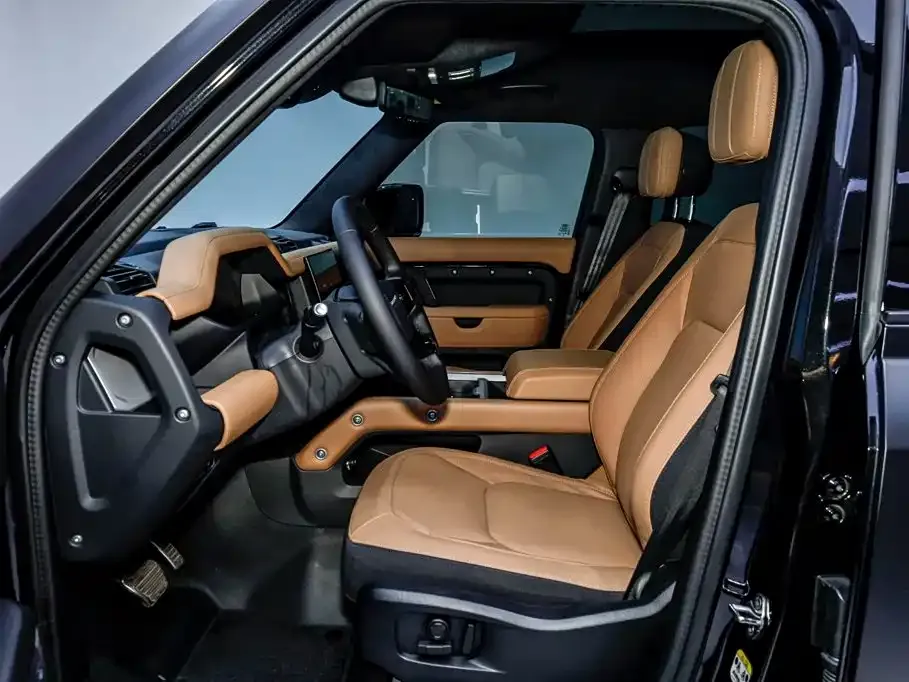Land Rover Defender — фото 10