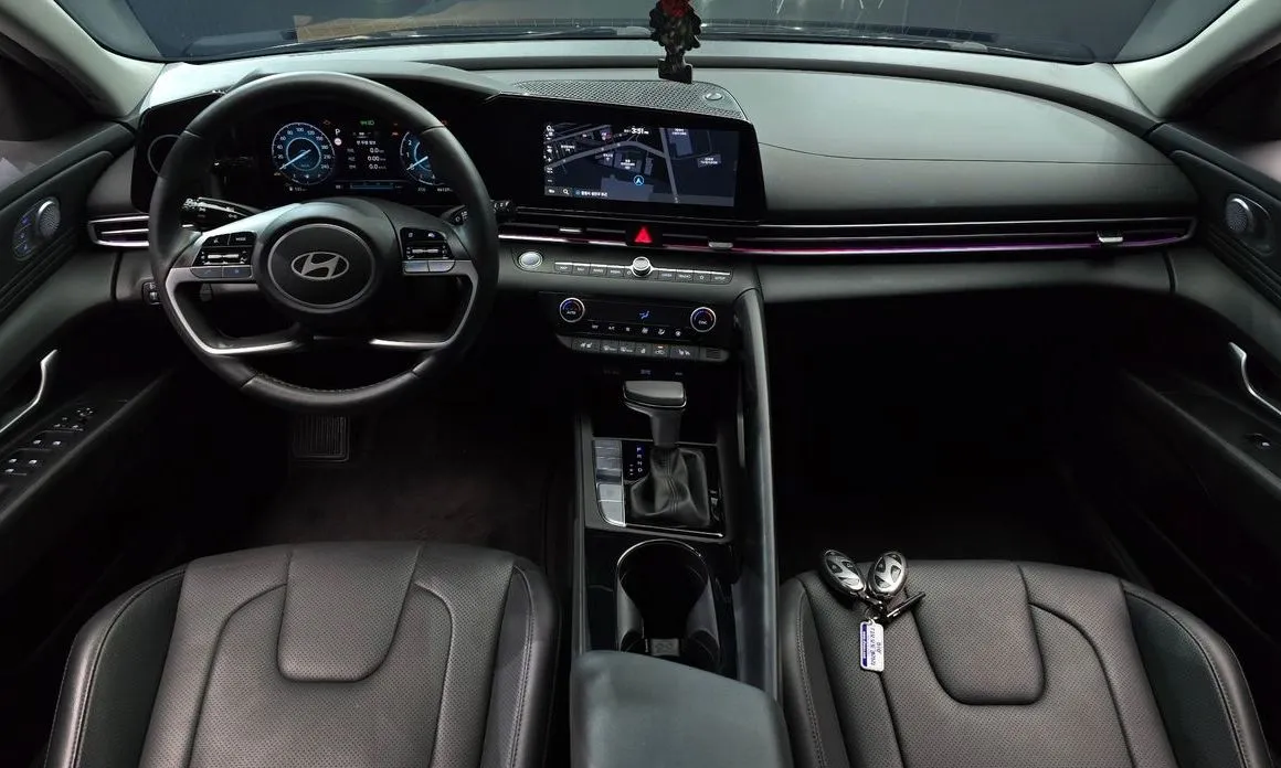 Hyundai AVANTE — фото 9