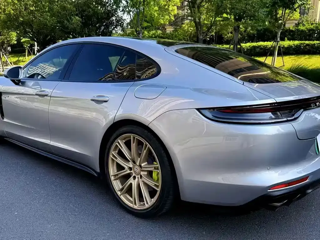 Porsche Panamera Hybrid — фото 4
