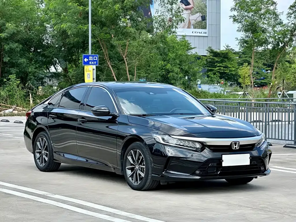 Honda Inspire — фото 6
