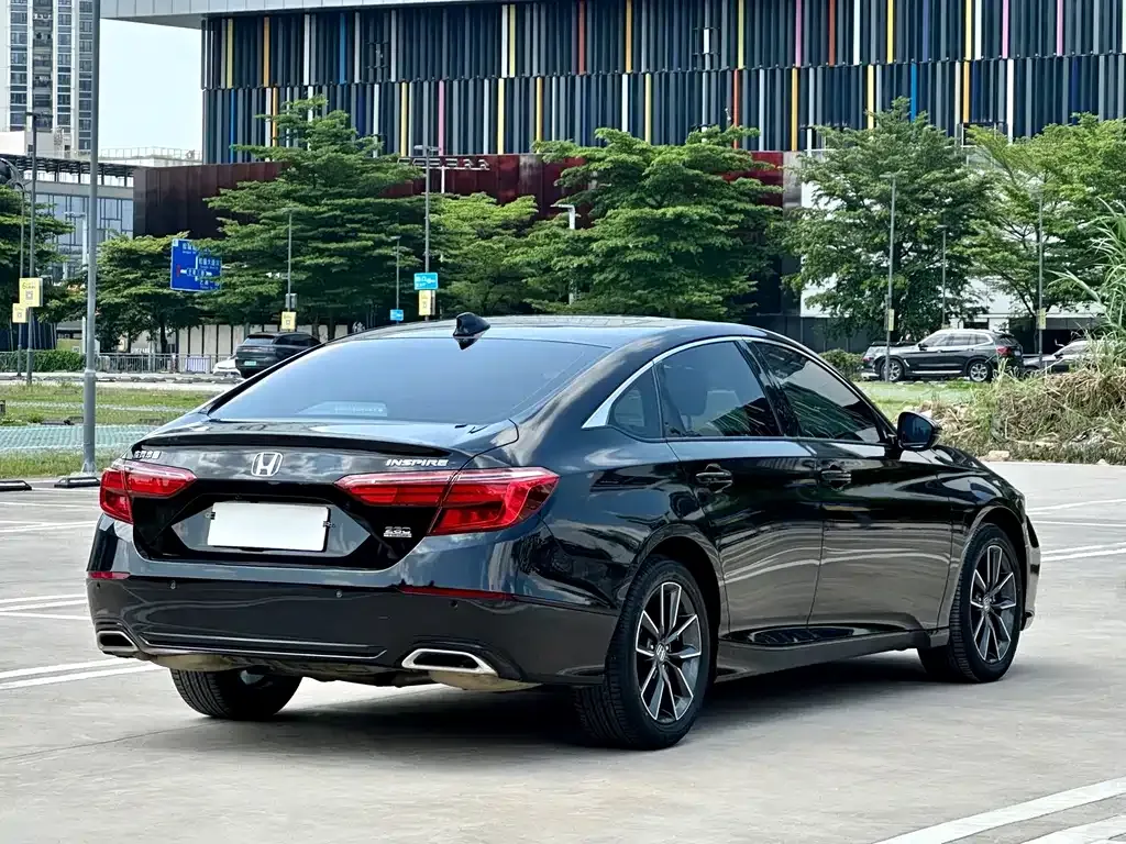 Honda Inspire — фото 4