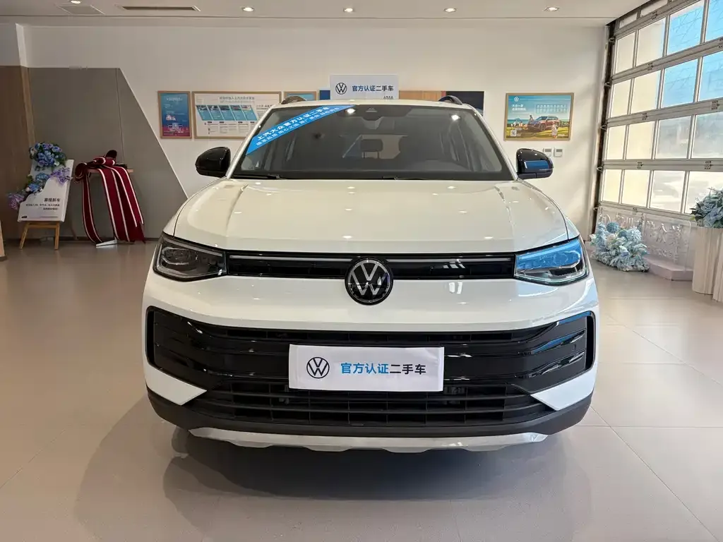 Volkswagen Tharu — фото 4