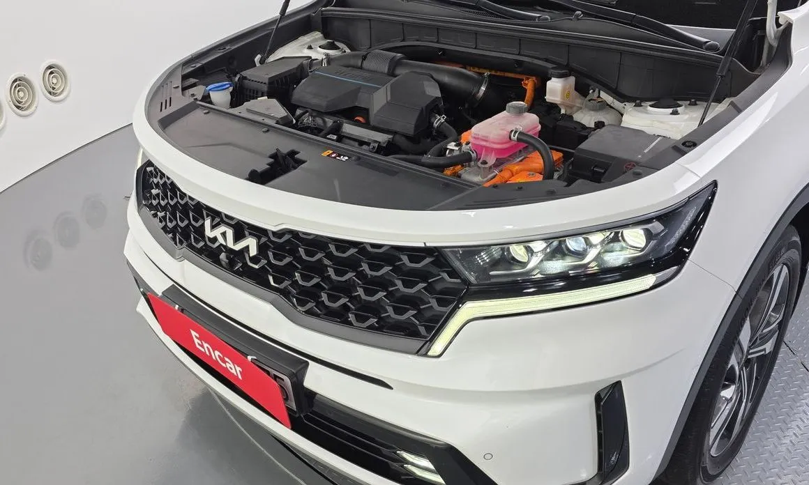 Kia Sorento — фото 6