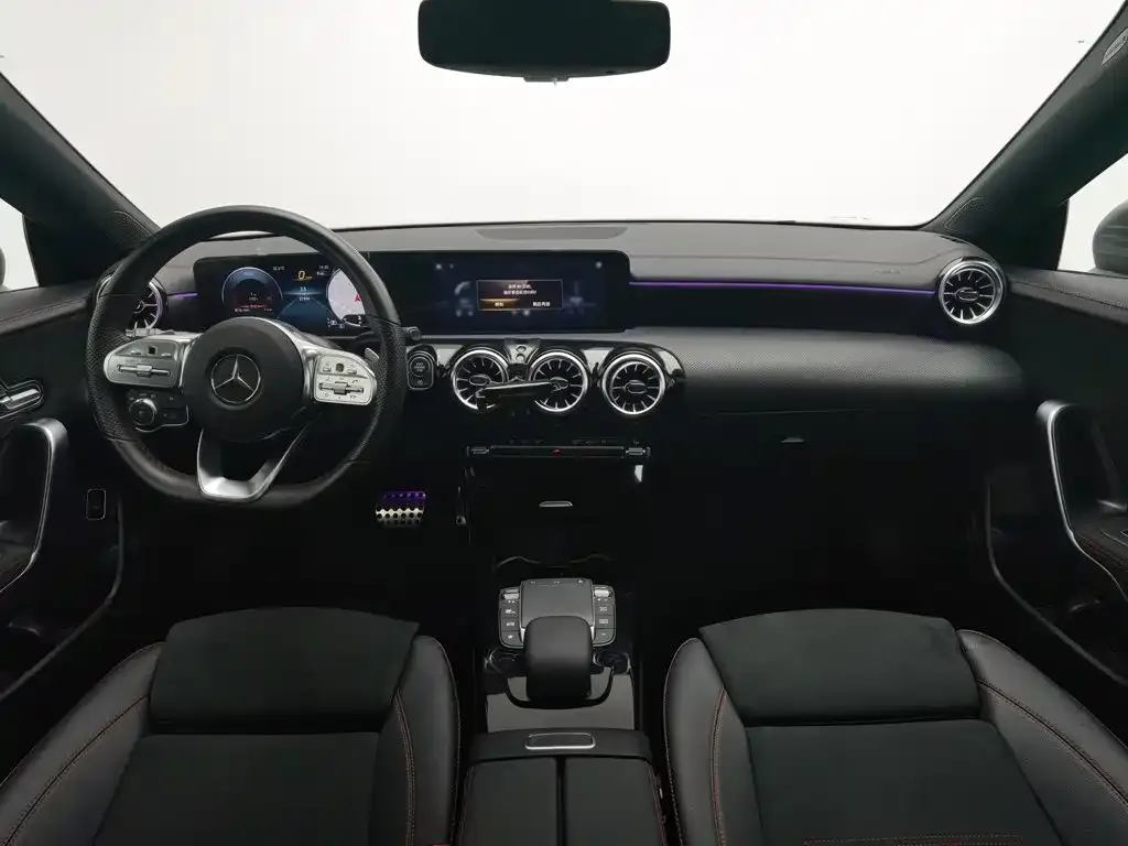Mercedes-Benz CLA (Import) — фото 7