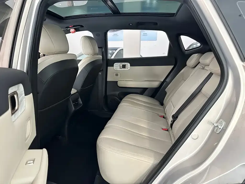 Wuling Xingguang S — фото 2