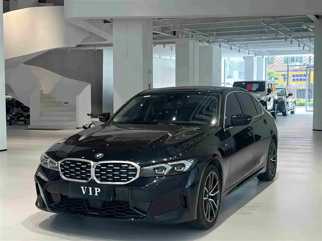 BMW 3 Series — фото 1