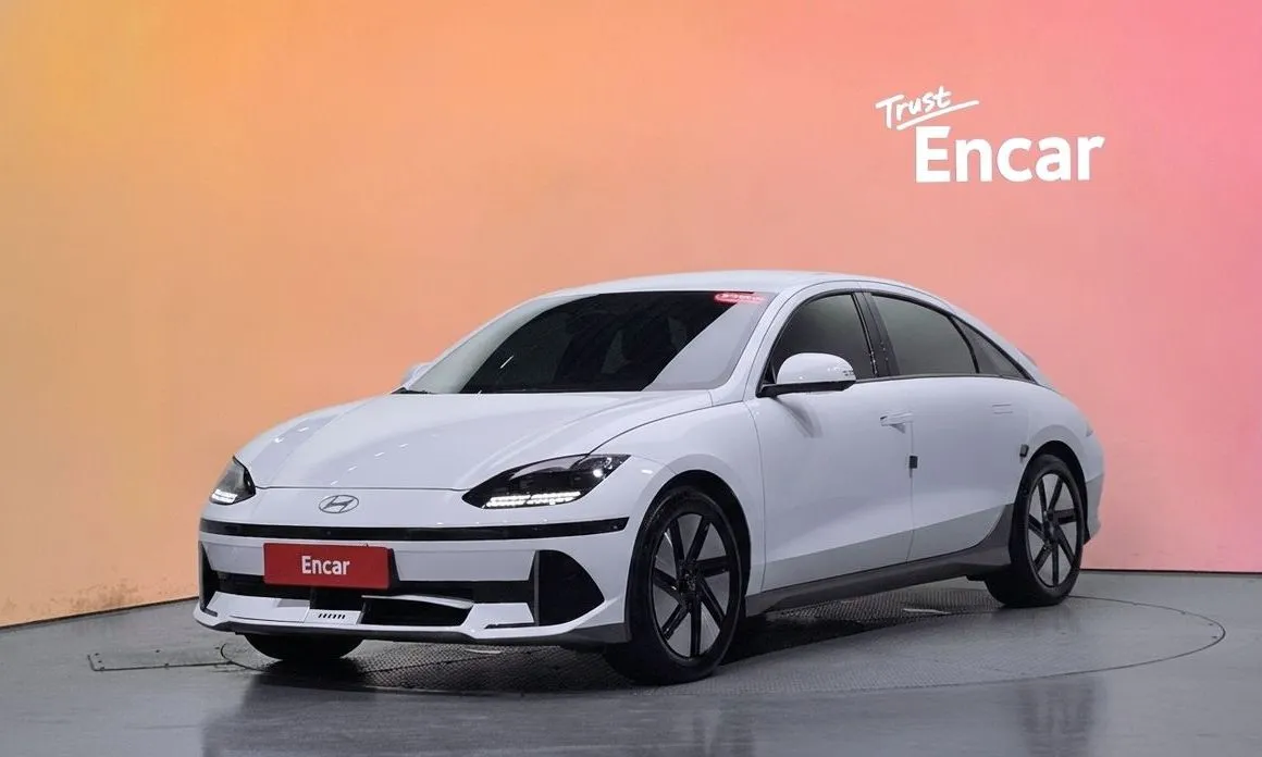 Hyundai Ioniq6 — фото 1