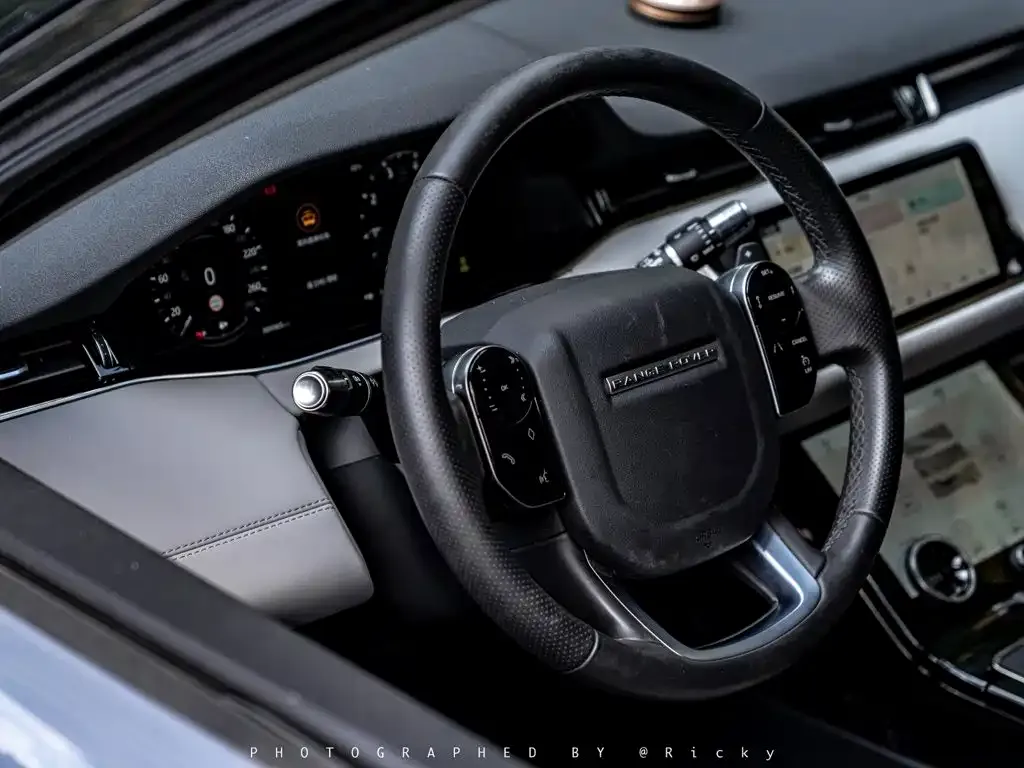 Land Rover Evoque — фото 4