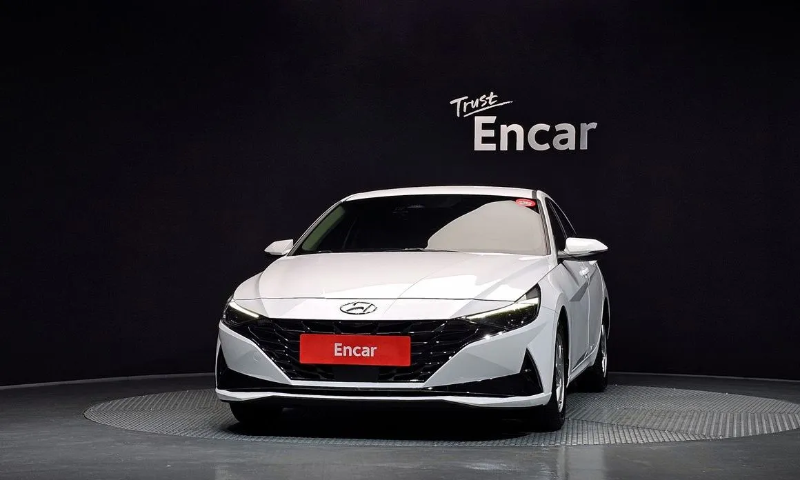 Hyundai AVANTE — фото 3