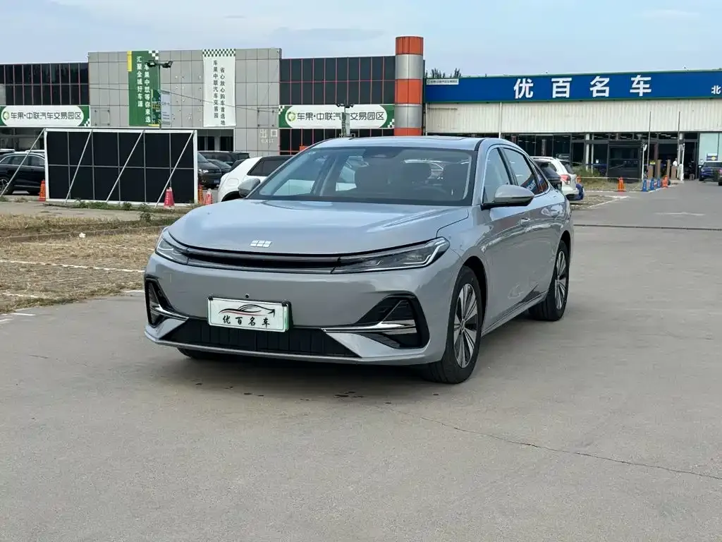 Geely Galaxy A7 EM — фото 1