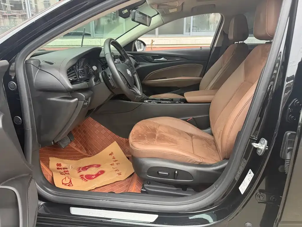 Buick Regal — фото 2