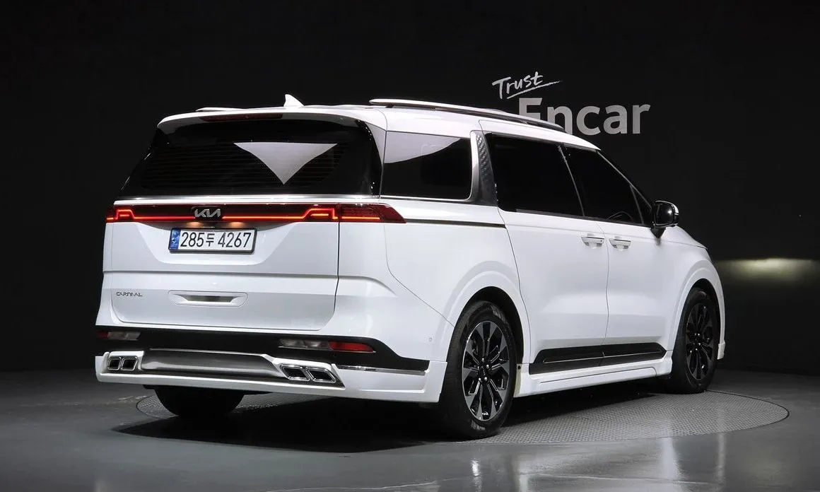 Kia Carnival — фото 2