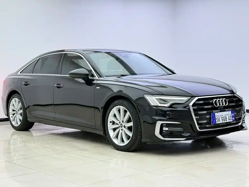 Audi A6L — фото 5