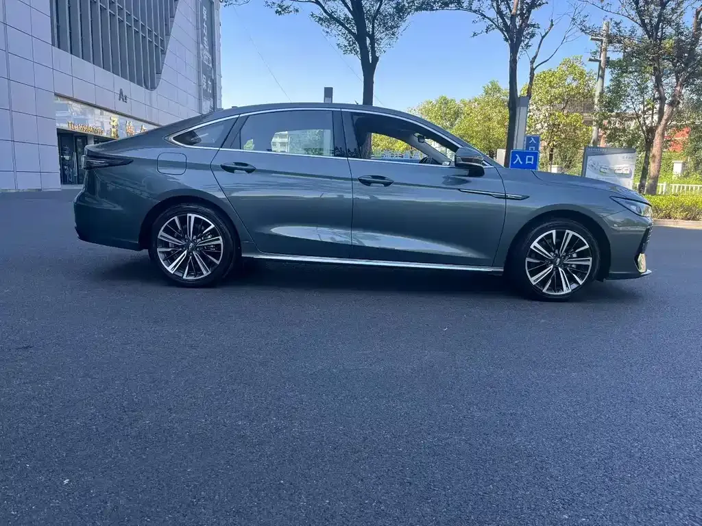 Chery Arrizo 8 PRO — фото 7