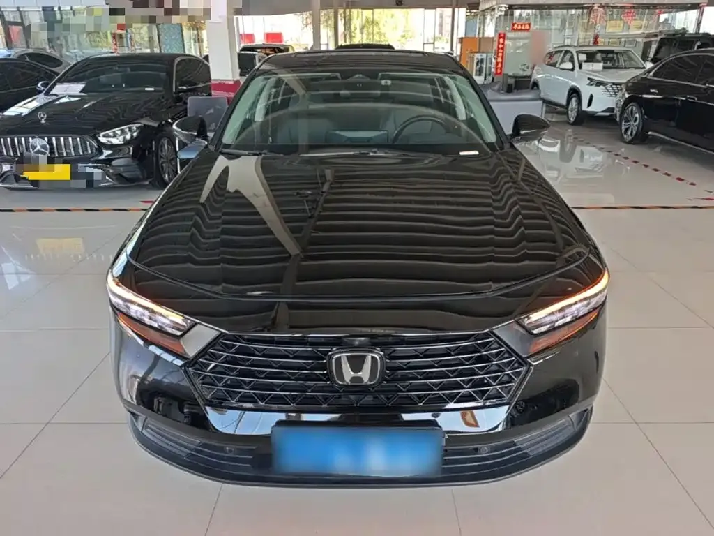 Honda Accord — фото 2