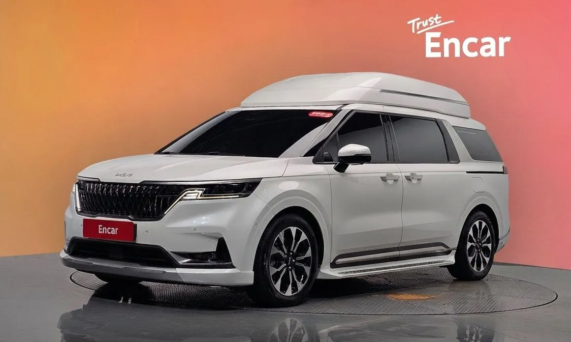 Kia Carnival — фото 1