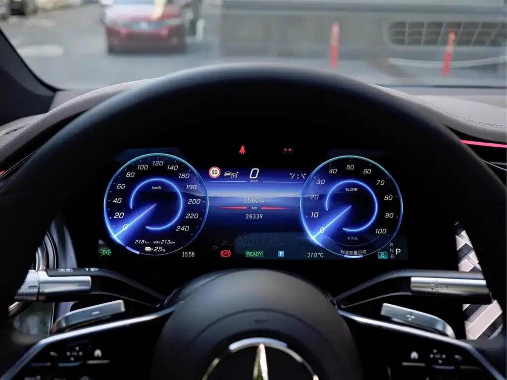 Mercedes-Benz EQS — фото 2