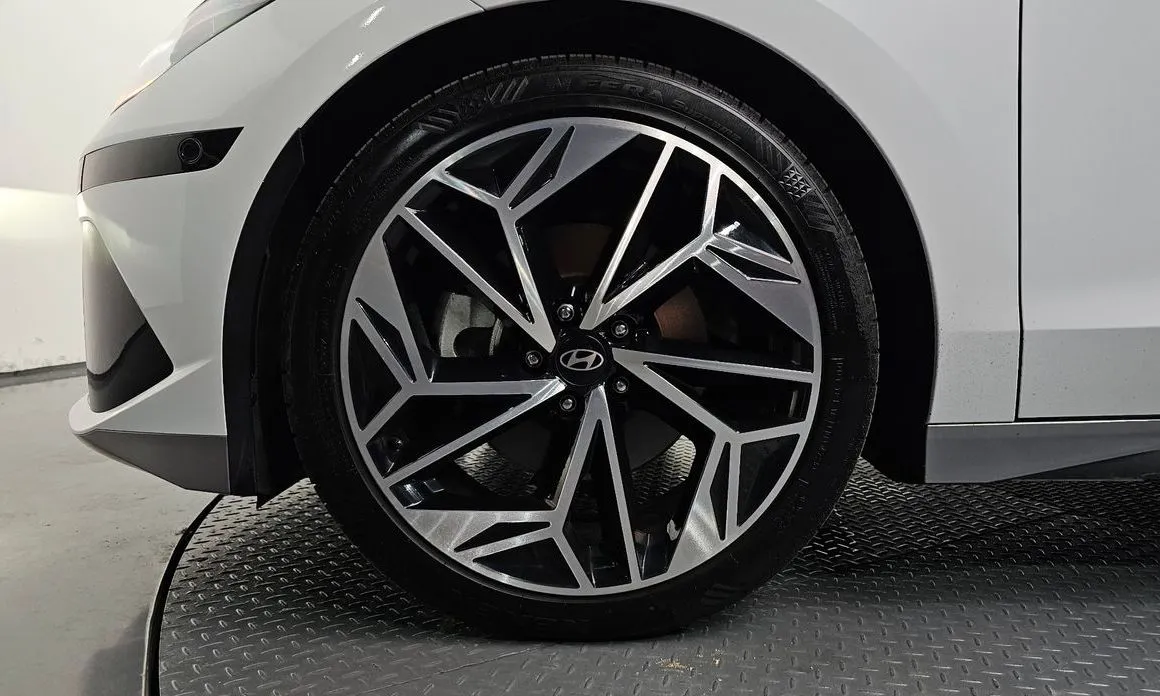 Hyundai Ioniq6 — фото 9