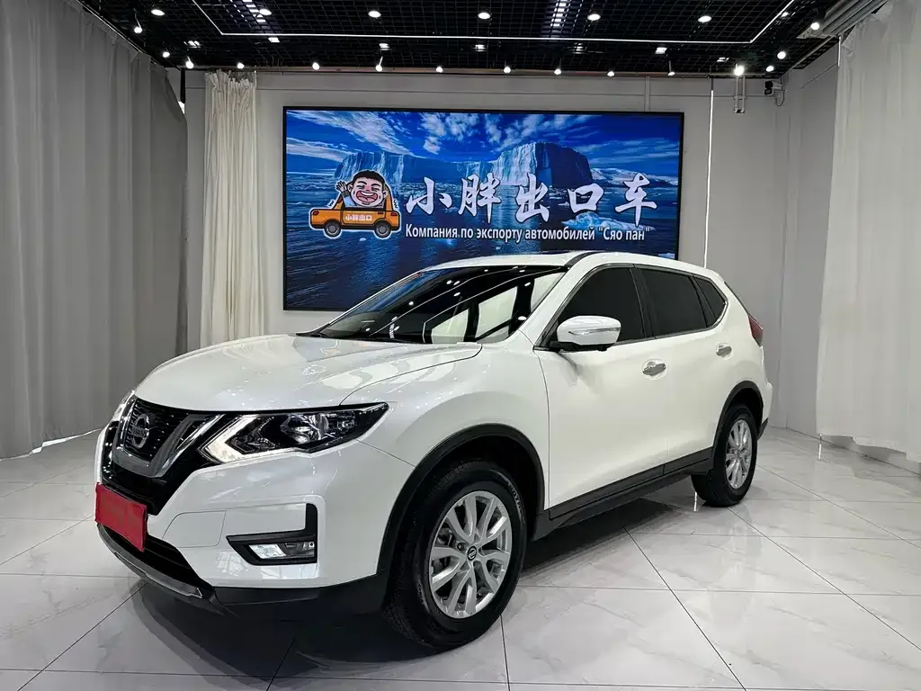 Nissan X-Trail — фото 1