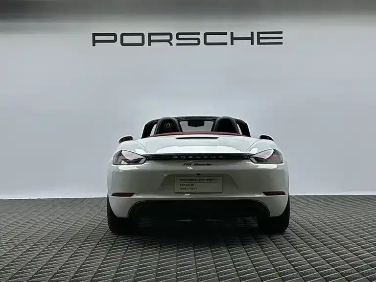 Porsche 718 — фото 9