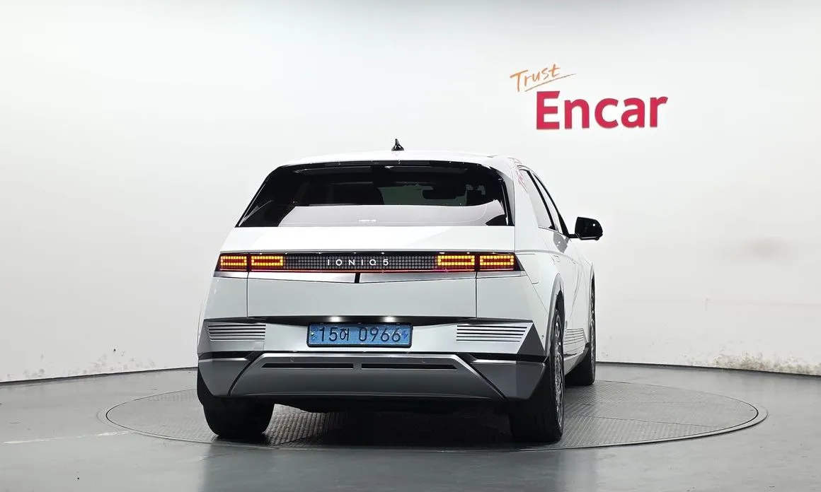 Hyundai Ioniq5 — фото 2