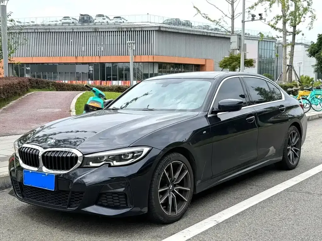BMW 3 Series — фото 1