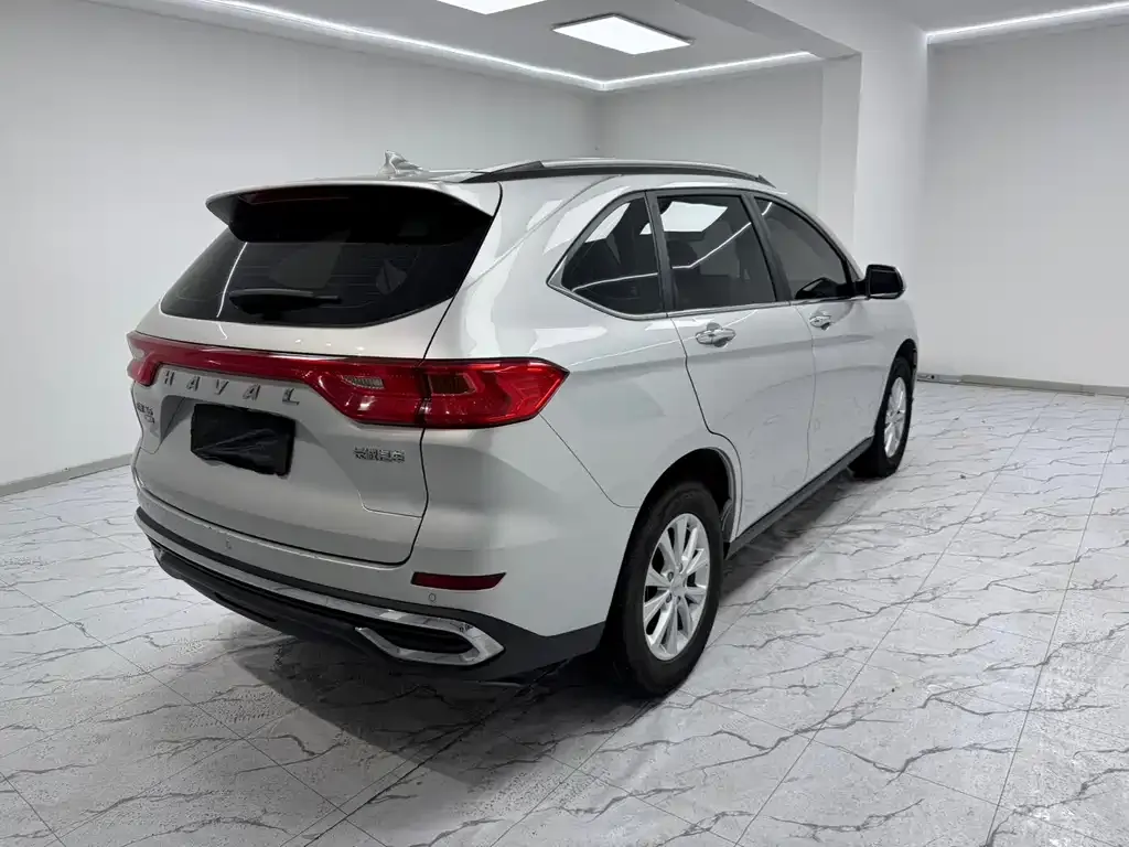 Haval M6 — фото 6