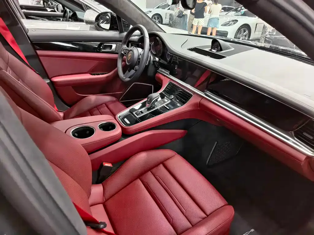 Porsche Panamera — фото 10