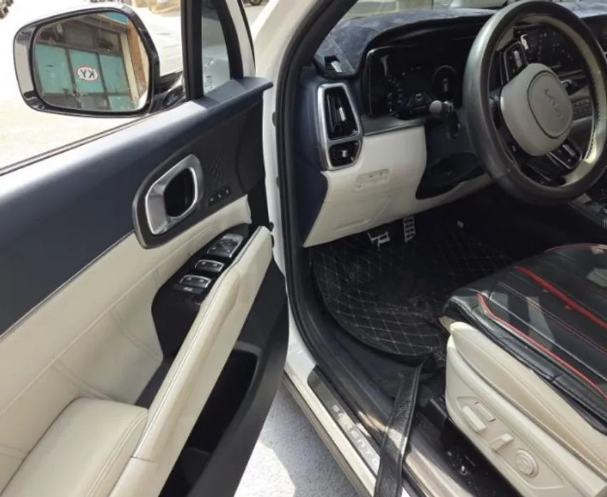 Kia Sorento — фото 4