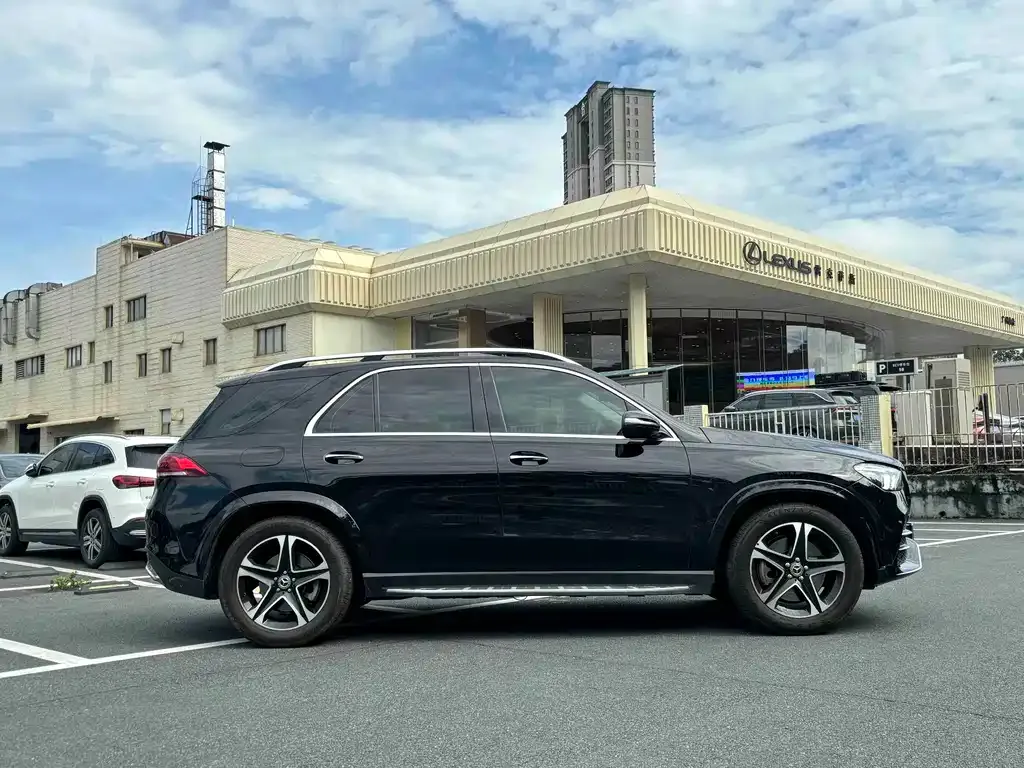 Mercedes-Benz GLE New Energy — фото 2