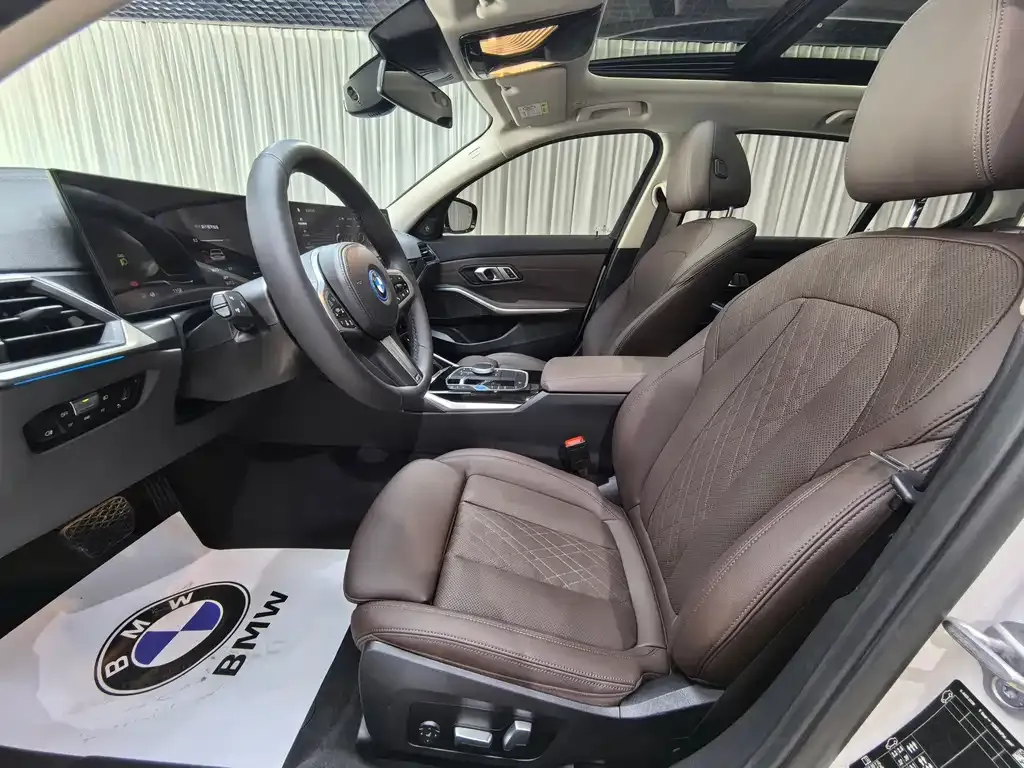 BMW i3 — фото 6
