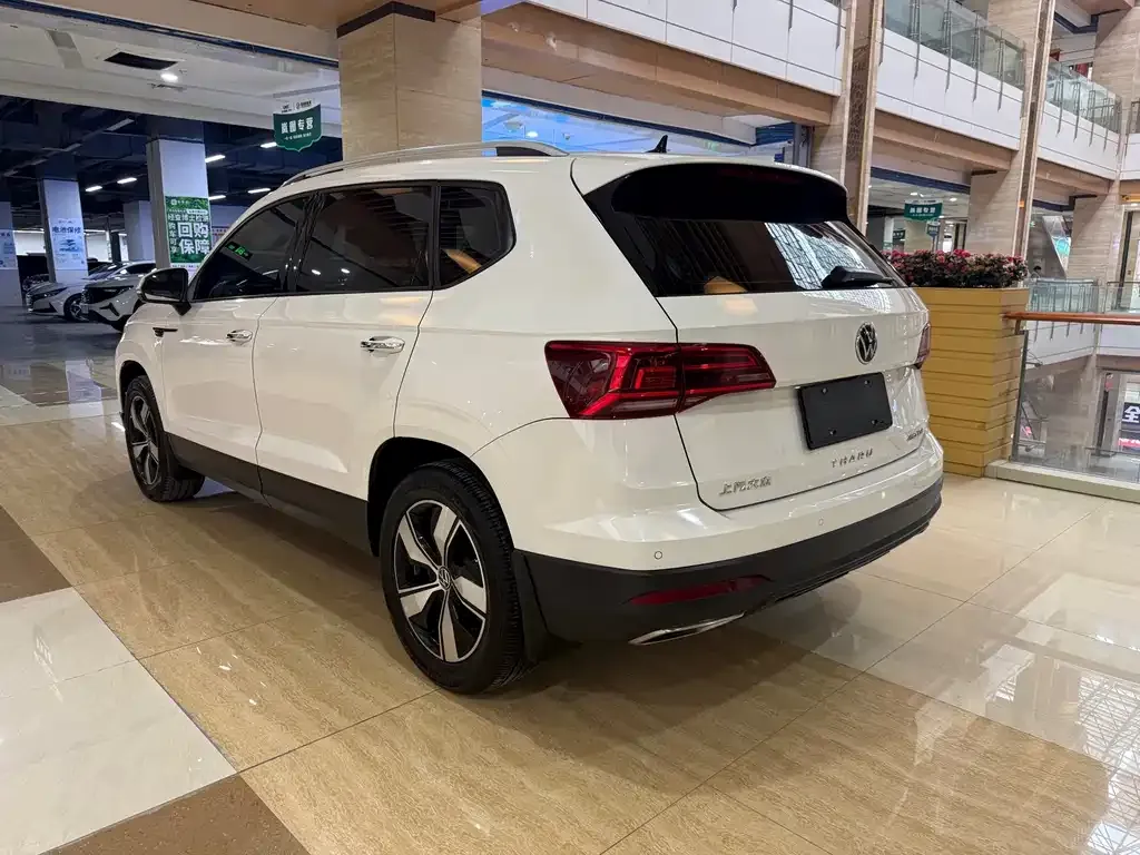 Volkswagen Tharu — фото 6