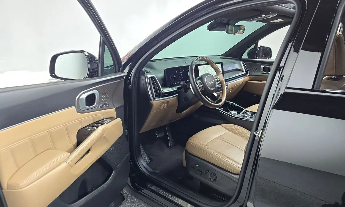 Kia Sorento — фото 8