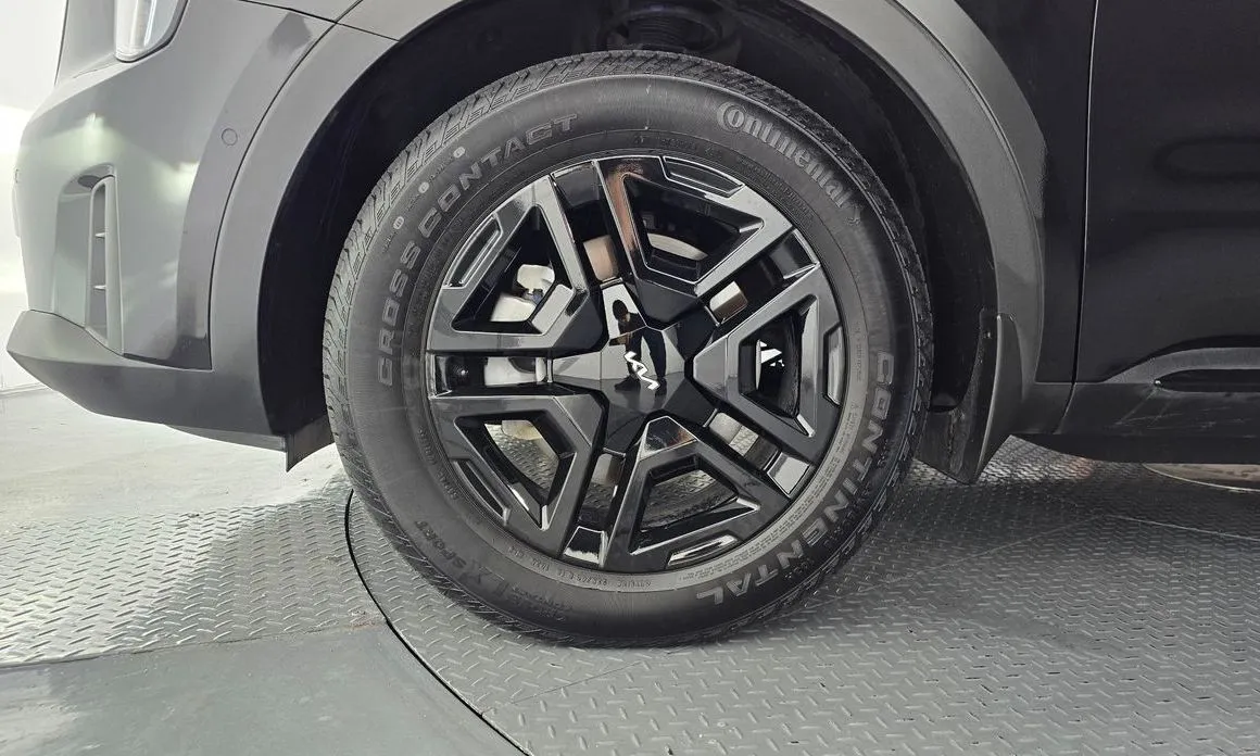 Kia Sorento — фото 4