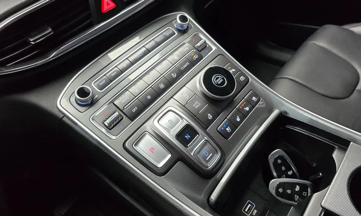 Hyundai Santafe — фото 5