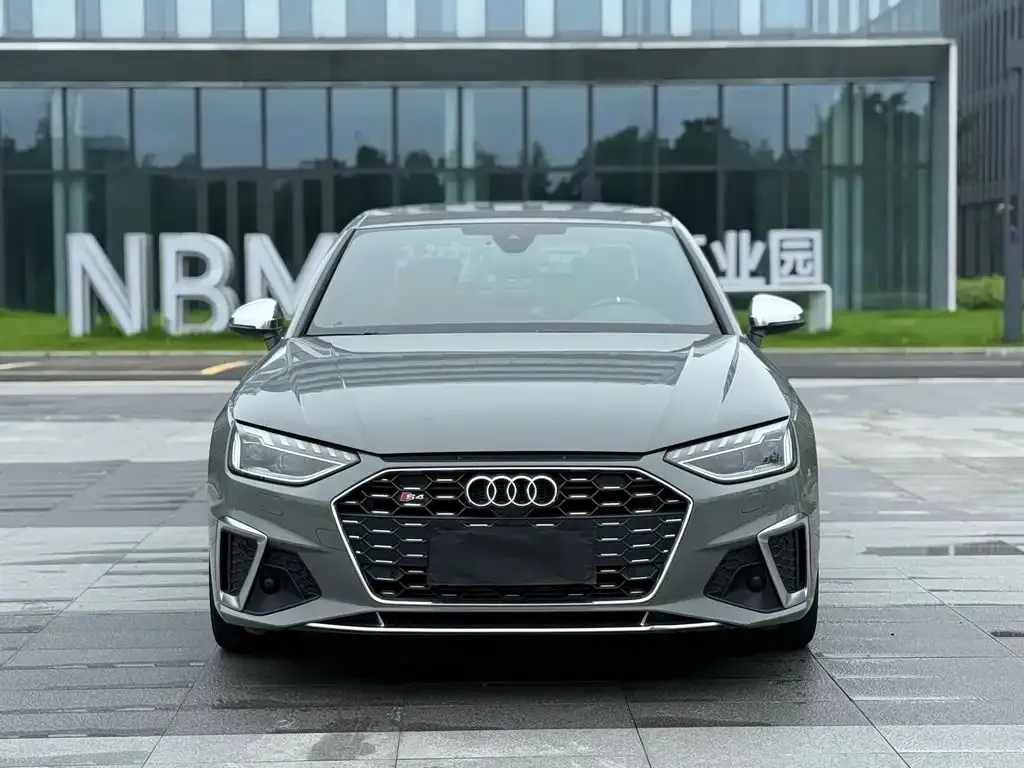 Audi S4 — фото 6