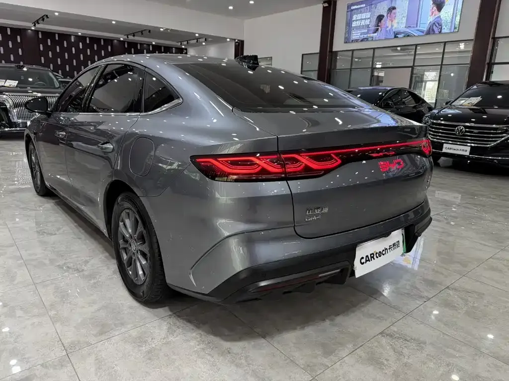BYD Qin L — фото 9
