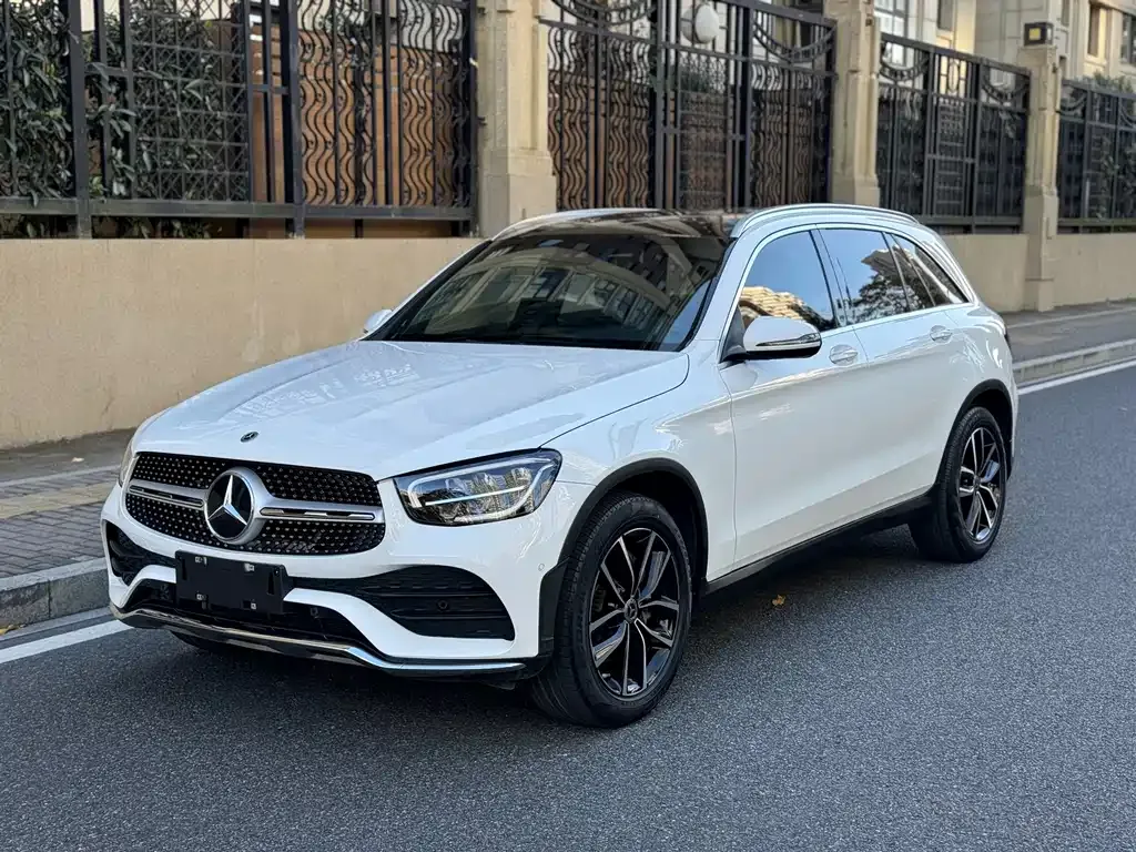 Mercedes-Benz GLC — фото 1