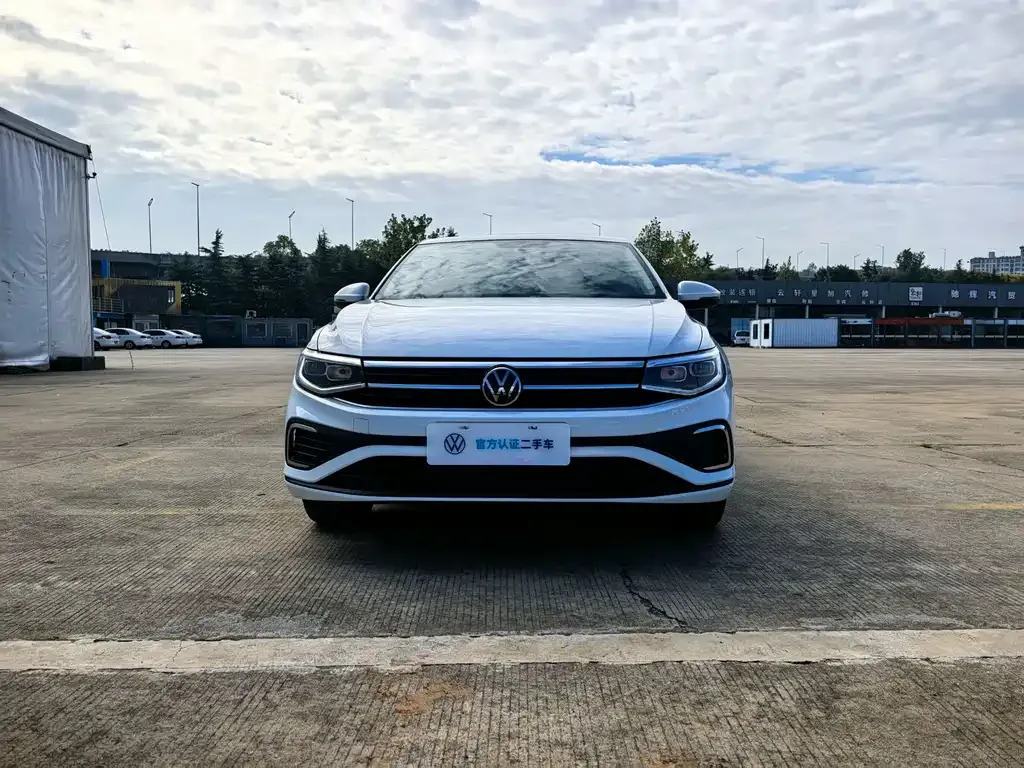 Volkswagen Bora — фото 8