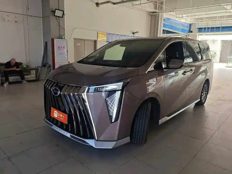 GAC Motor Trumpchi M8 — фото 1