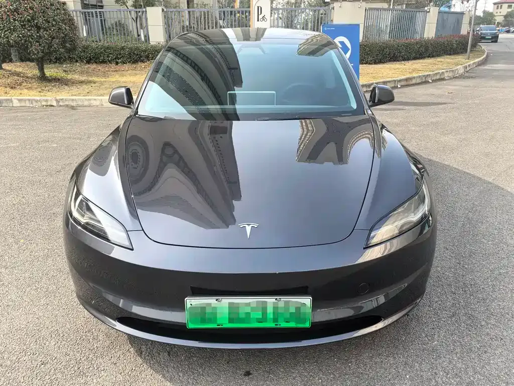 Tesla Model 3 — фото 6