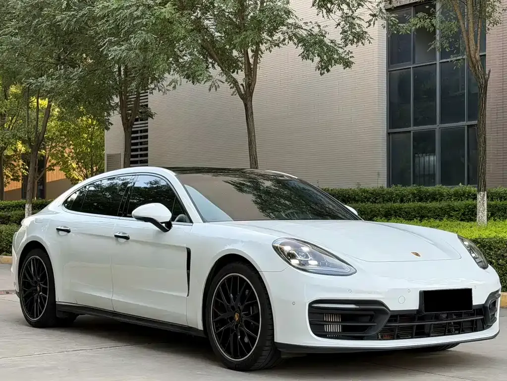 Porsche Panamera — фото 6