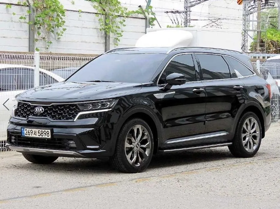 Kia Sorento — фото 1
