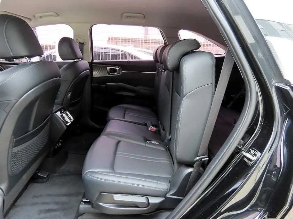 Kia Sorento — фото 3
