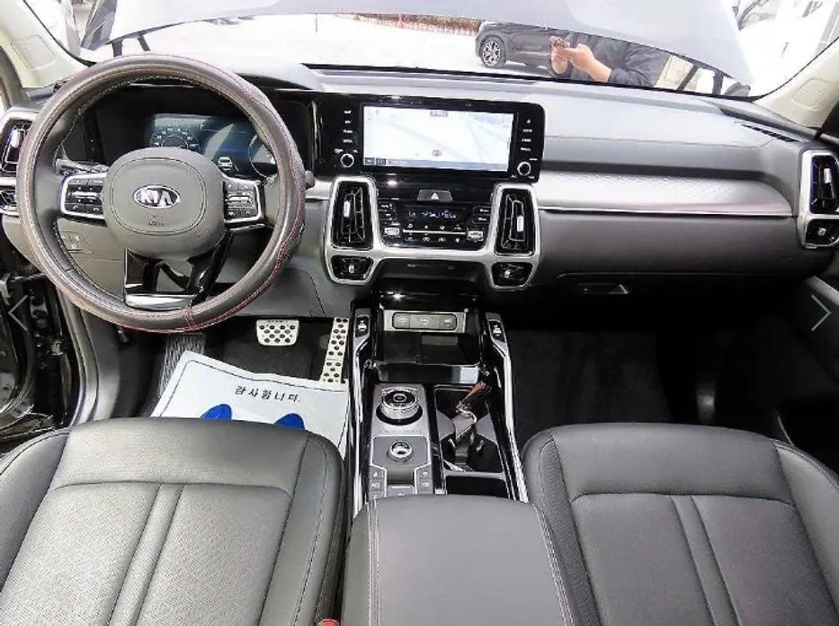 Kia Sorento — фото 8