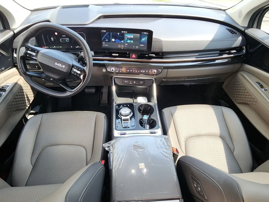 Kia Carnival — фото 2