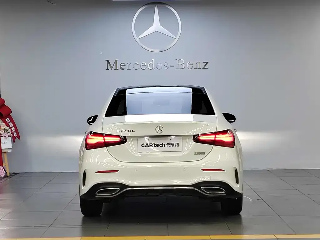 Mercedes-Benz A-Class — фото 6