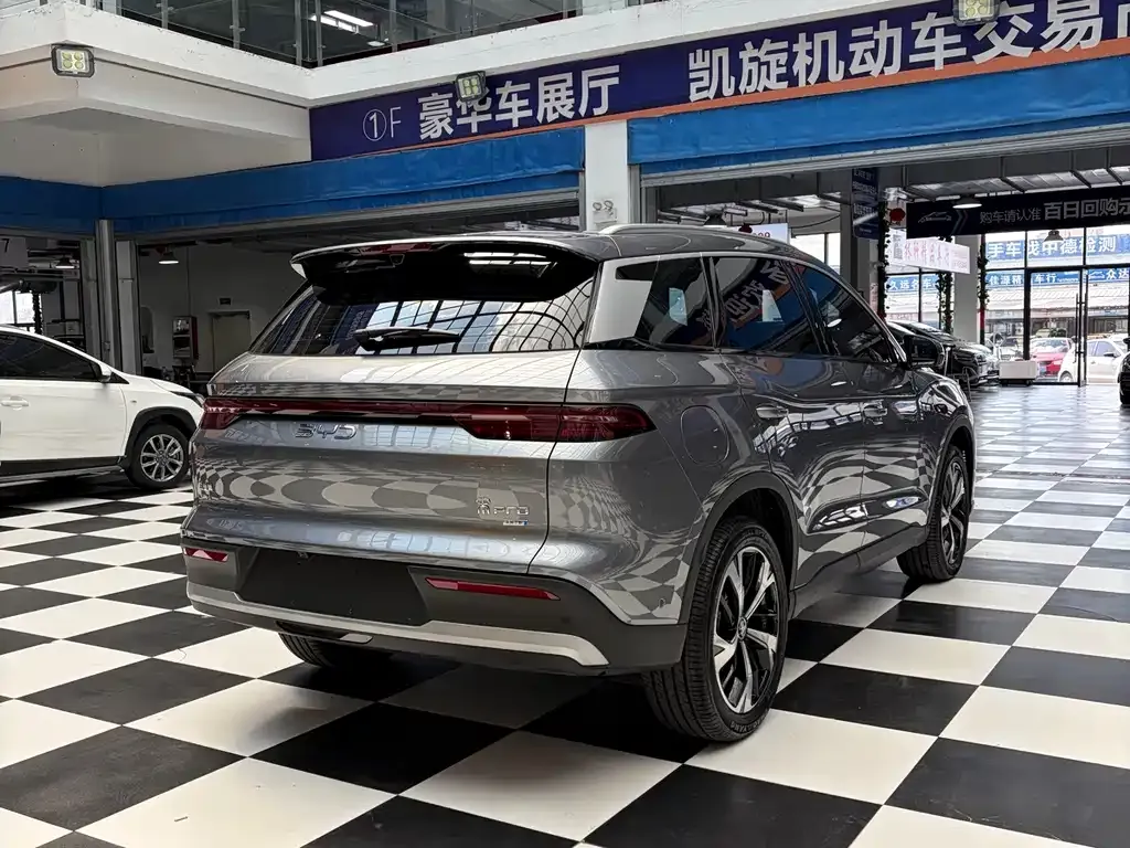 BYD Pro New Energy — фото 7