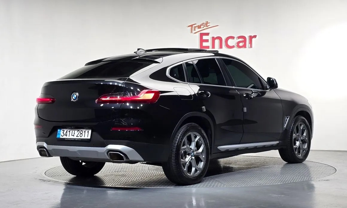 BMW X4 — фото 4