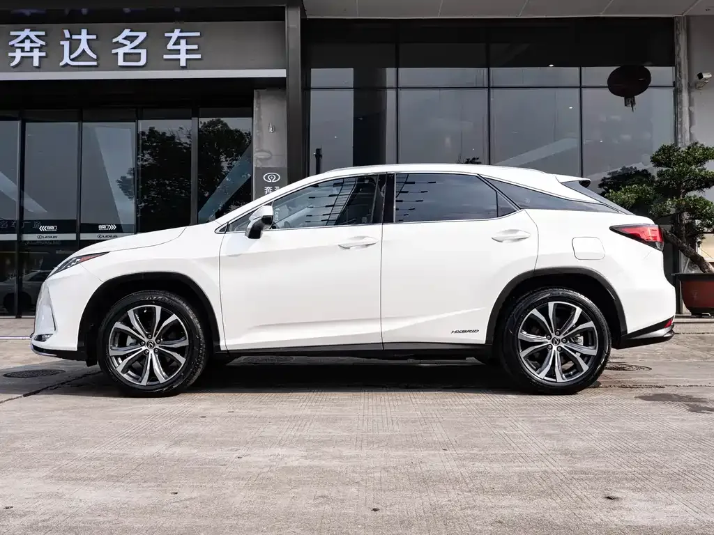 Lexus RX — фото 5